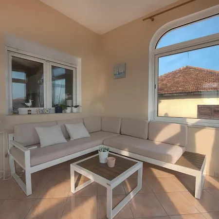 Penthouse Lux Mareta Apartment