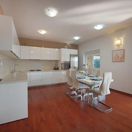 Penthouse Lux Mareta Apartamento