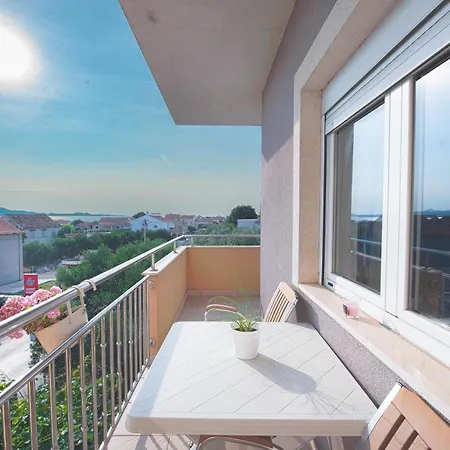 Penthouse Lux Mareta Apartment *