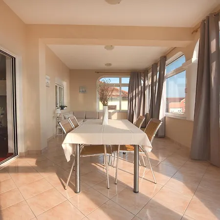 Penthouse Lux Mareta Bibinje