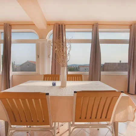 Penthouse Lux Mareta Apartment *